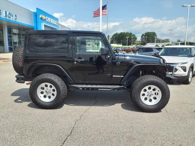 2013 Jeep Wrangler Vehicle Photo in HENDERSON, NC 27536-2966