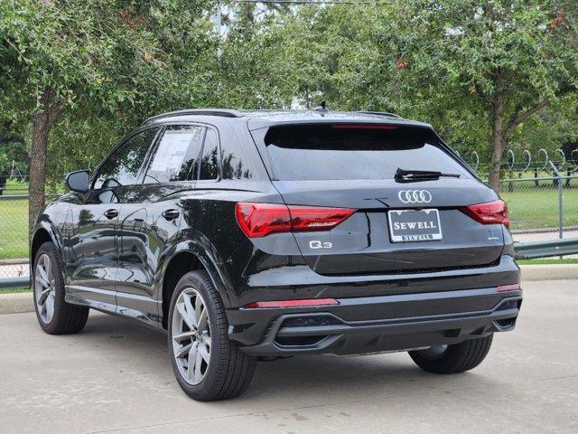 2024 Audi Q3 Vehicle Photo in HOUSTON, TX 77090