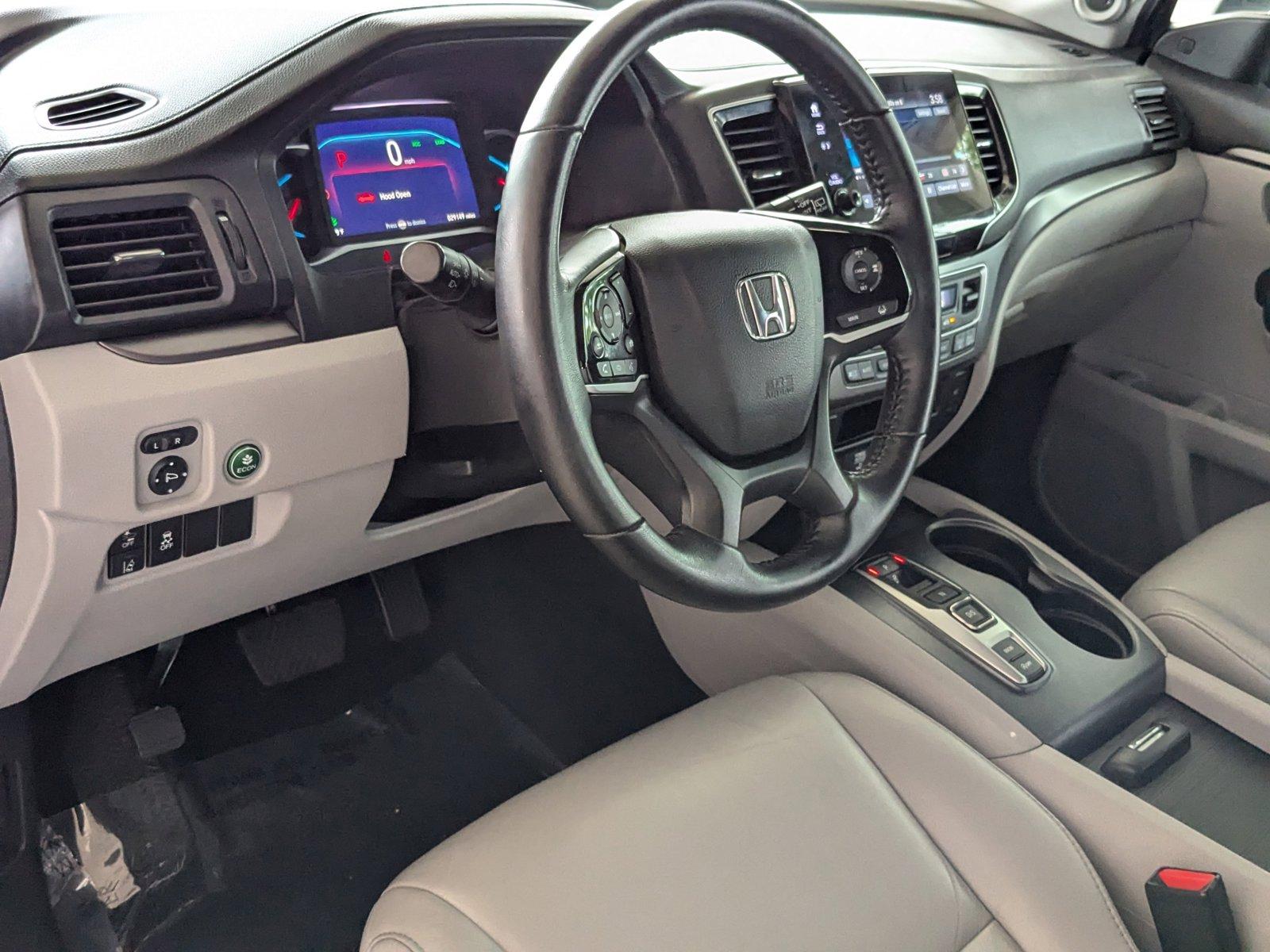 2022 Honda Pilot Vehicle Photo in Miami, FL 33015