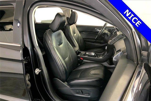 2020 Ford Edge Vehicle Photo in TOPEKA, KS 66609-0000