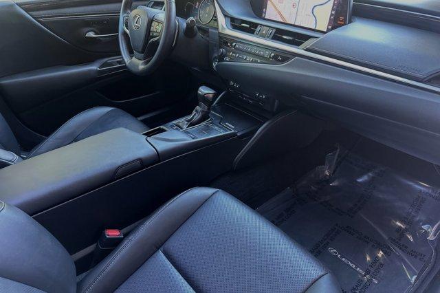 2019 Lexus ES Vehicle Photo in BOISE, ID 83705-3761