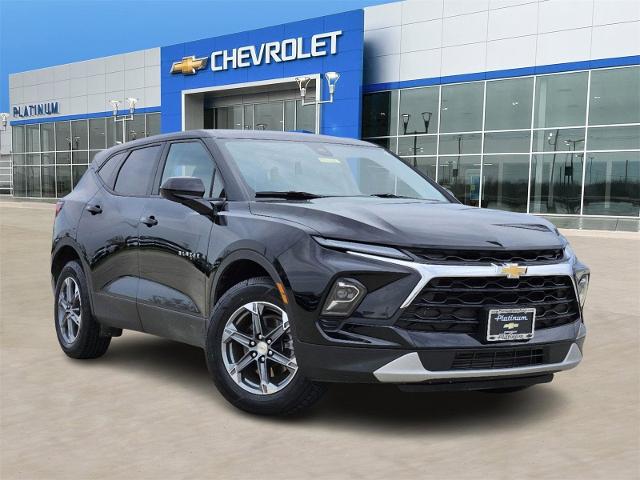 2024 Chevrolet Blazer Vehicle Photo in Weatherford, TX 76087