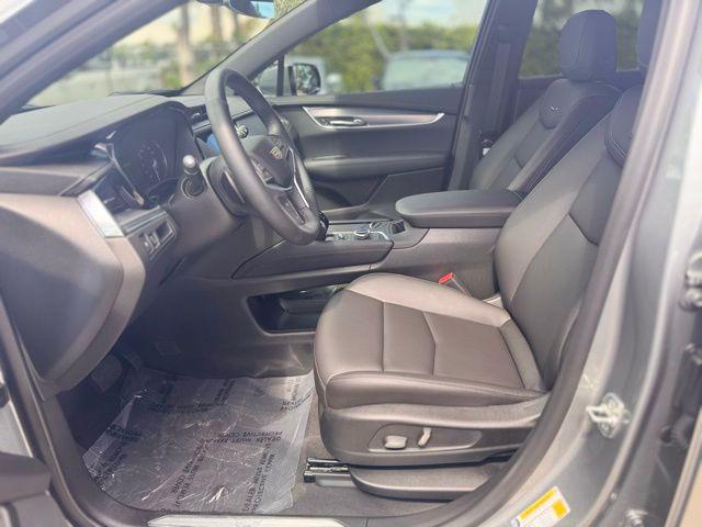 2024 Cadillac XT5 Vehicle Photo in DELRAY BEACH, FL 33483-3294