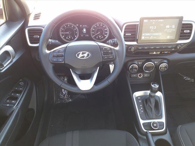 2022 Hyundai VENUE Vehicle Photo in Peoria, IL 61615