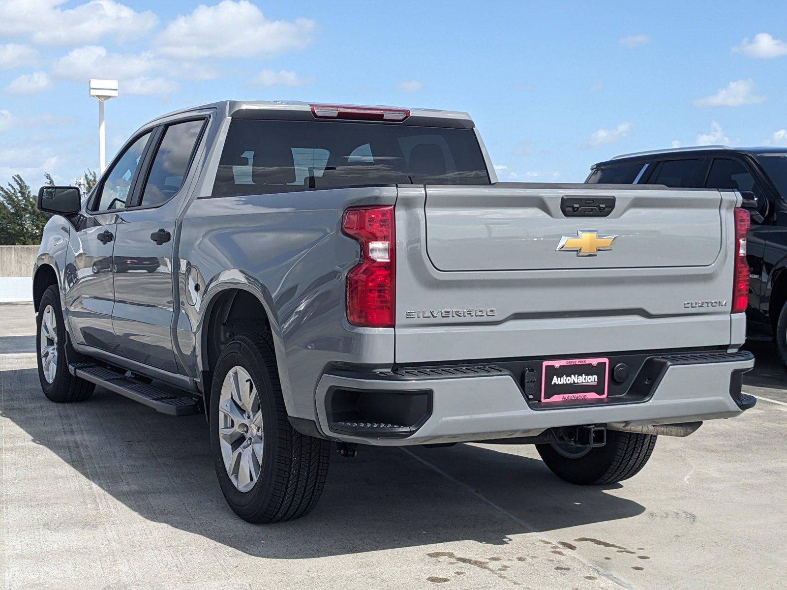 2025 Chevrolet Silverado 1500 Vehicle Photo in MIAMI, FL 33172-3015