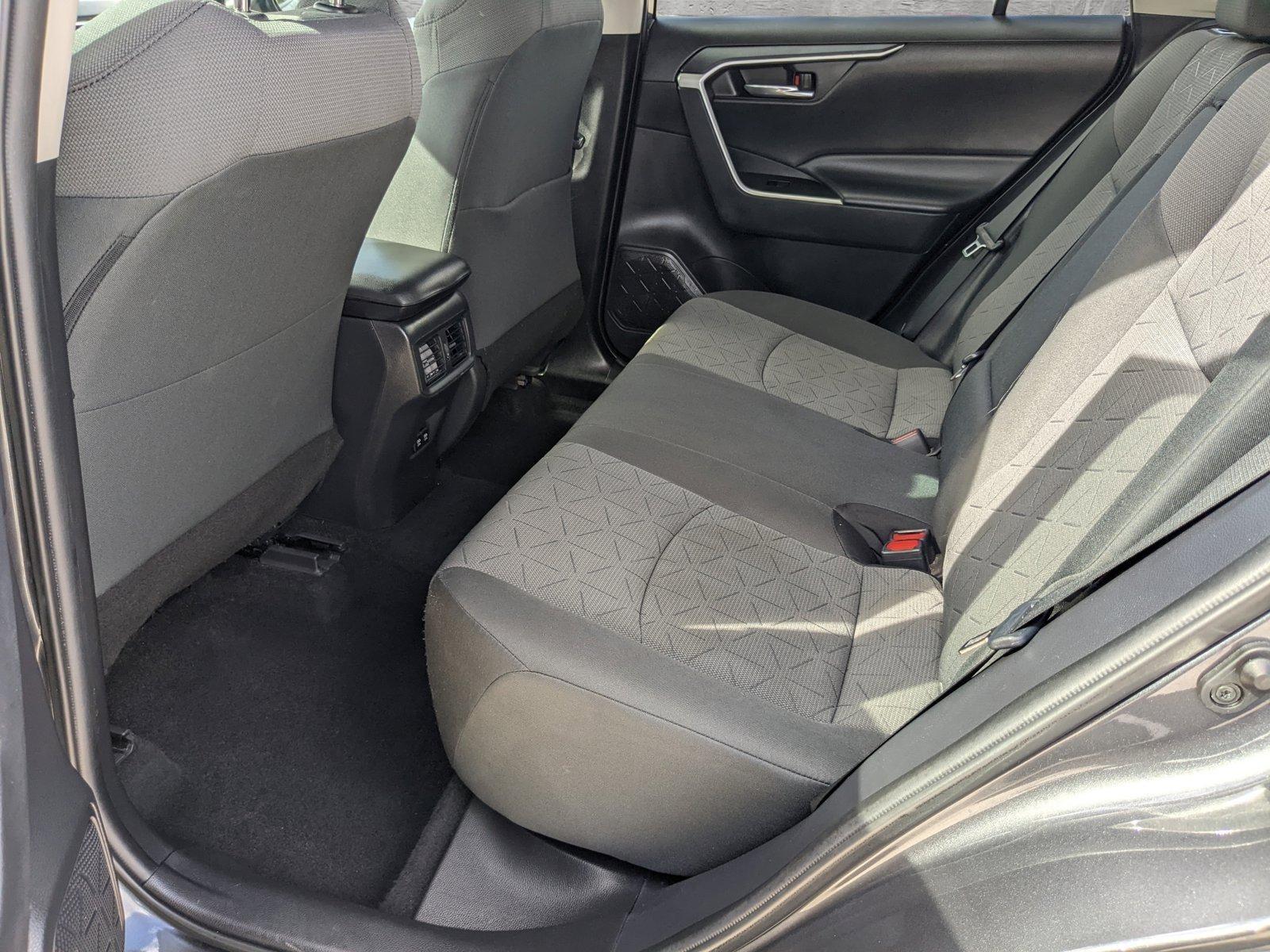 2021 Toyota RAV4 Vehicle Photo in Davie, FL 33331