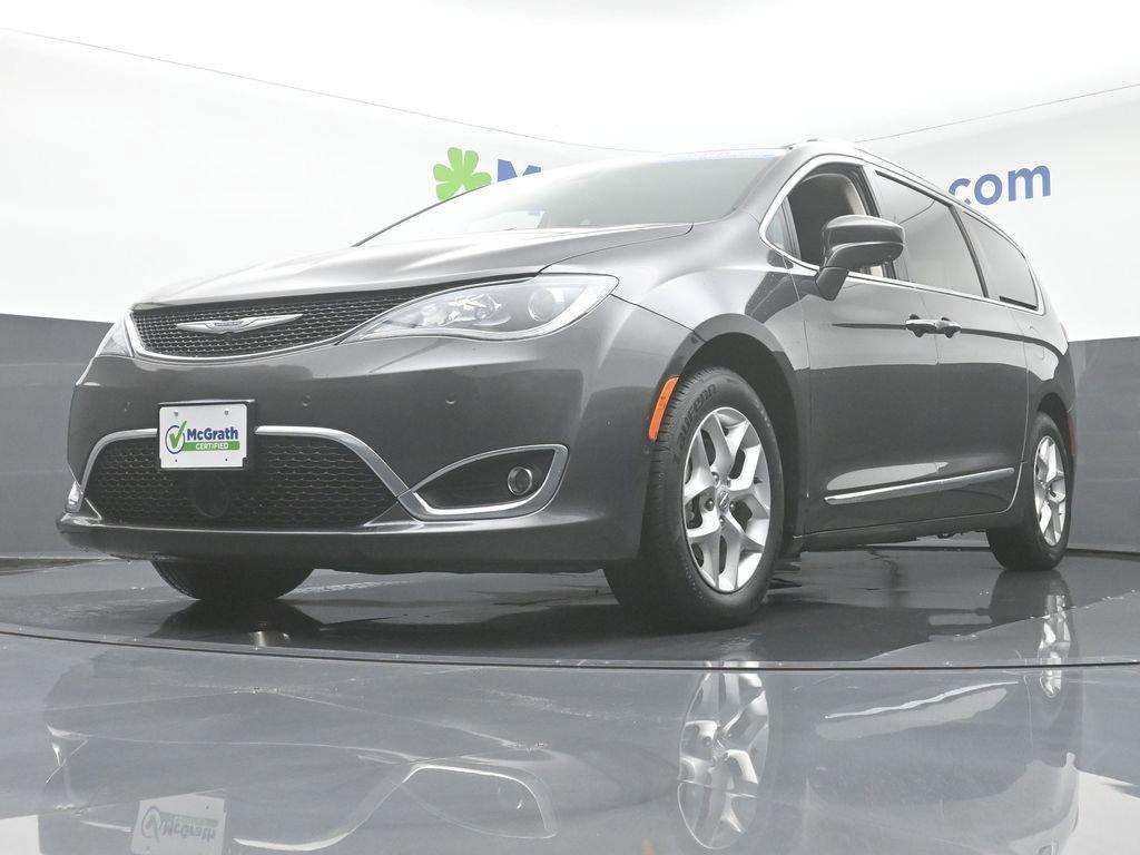 2019 Chrysler Pacifica Vehicle Photo in Cedar Rapids, IA 52402