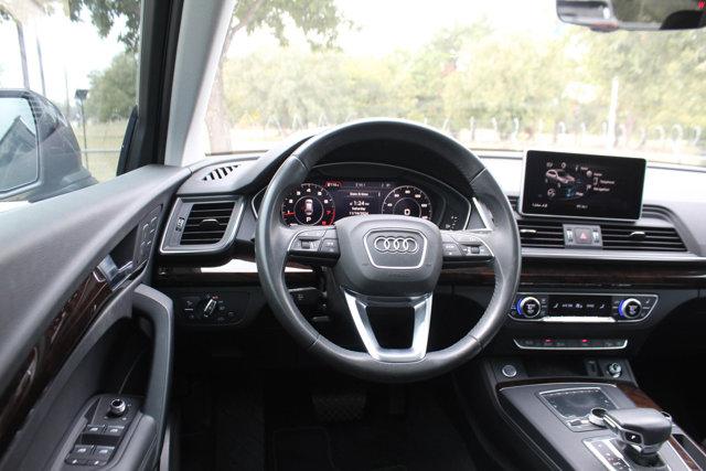 2019 Audi Q5 Vehicle Photo in HOUSTON, TX 77090