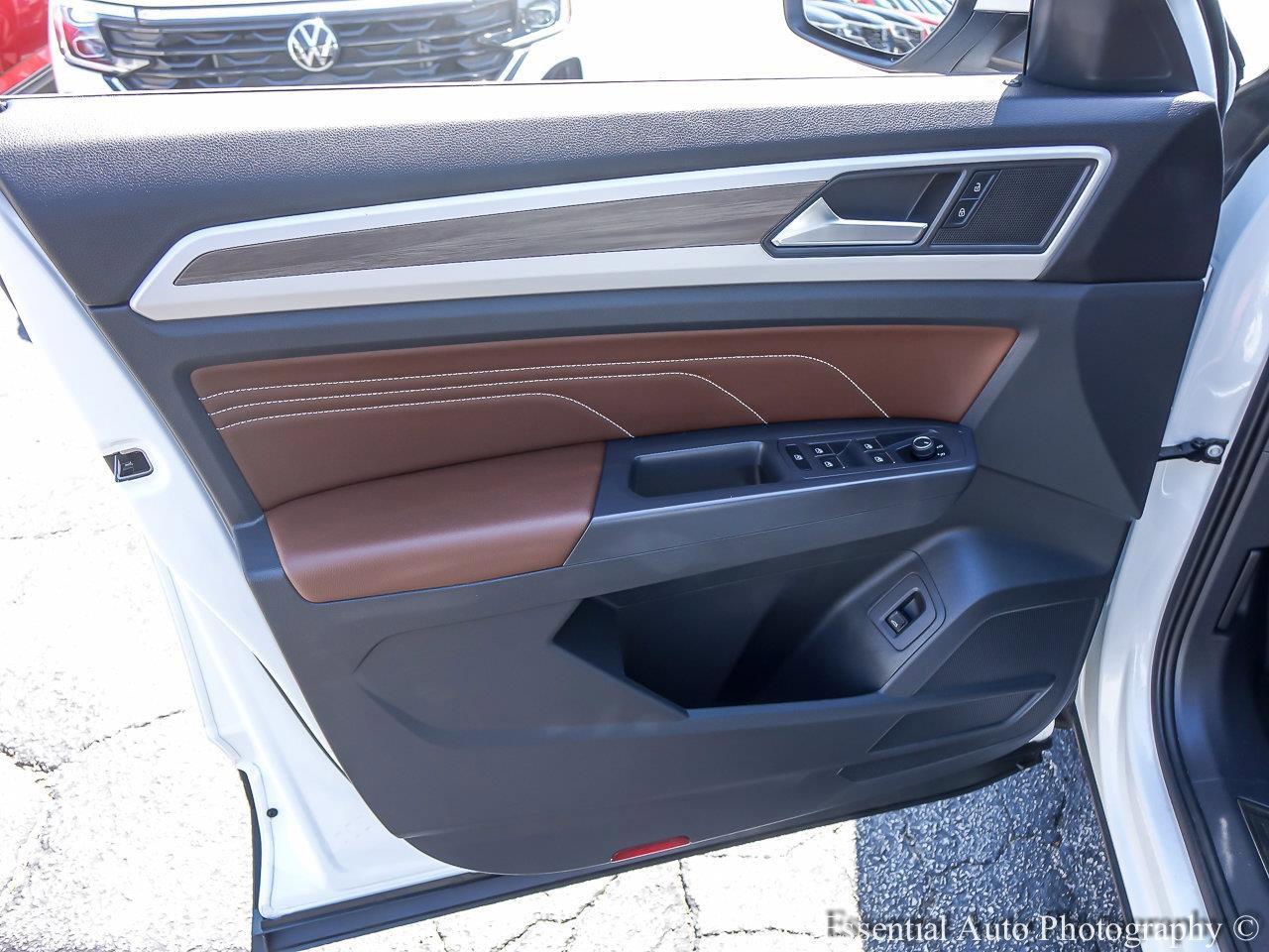 2023 Volkswagen Atlas Vehicle Photo in Saint Charles, IL 60174