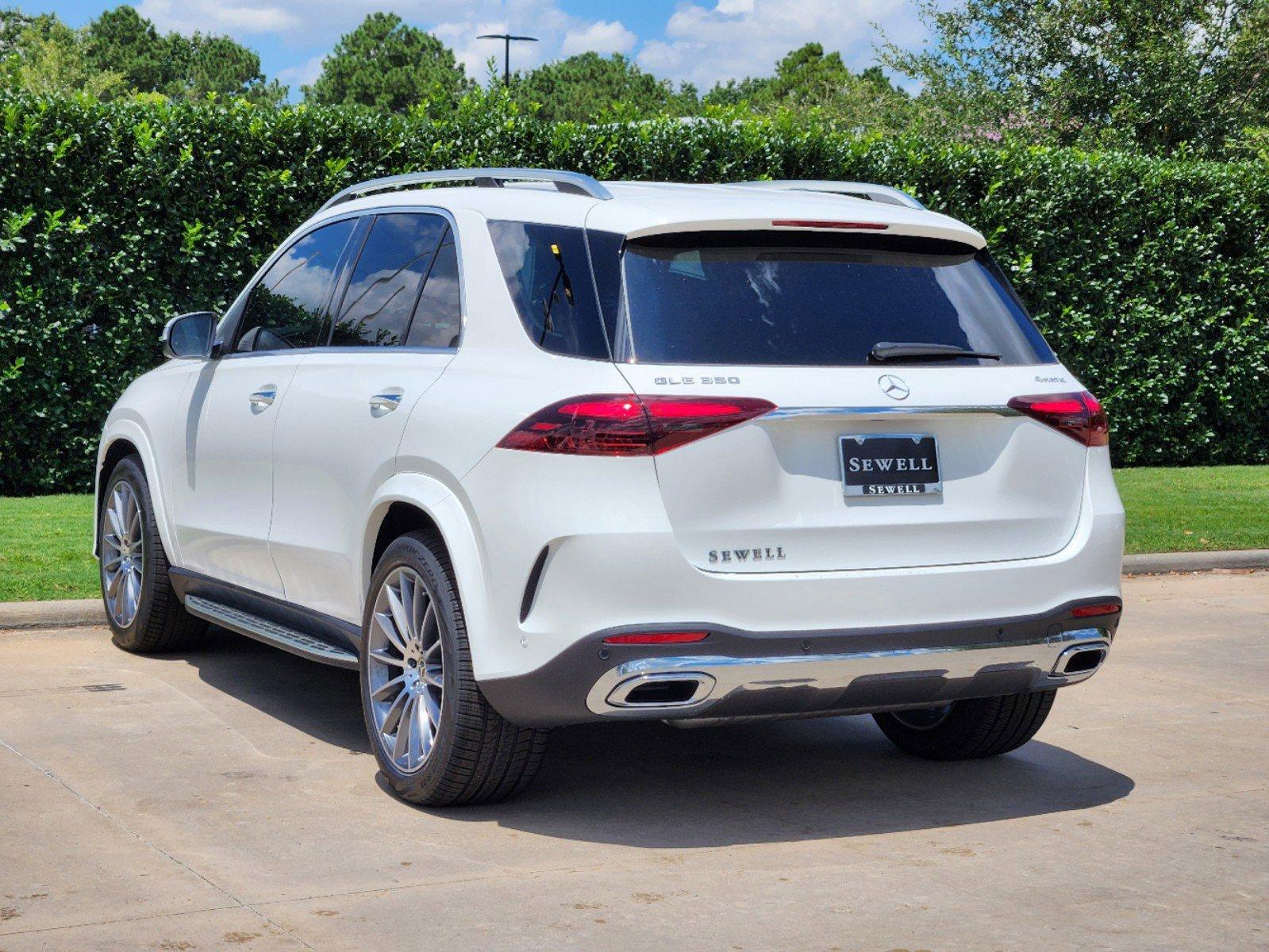 2025 Mercedes-Benz GLE Vehicle Photo in HOUSTON, TX 77079