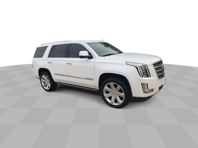 Used 2016 Cadillac Escalade Platinum with VIN 1GYS4DKJ7GR403693 for sale in Washington, MO