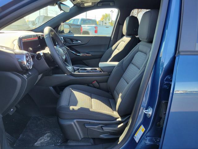 2025 Chevrolet Equinox Vehicle Photo in JOLIET, IL 60435-8135