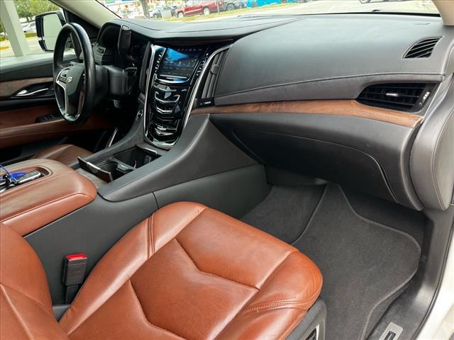 2019 Cadillac Escalade ESV Vehicle Photo in TAMPA, FL 33612-3404