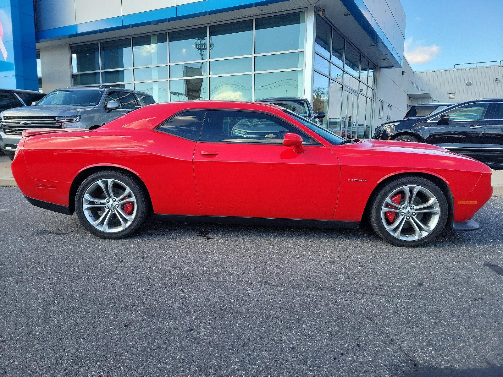 2022 Dodge Challenger Vehicle Photo in BETHLEHEM, PA 18017-9401