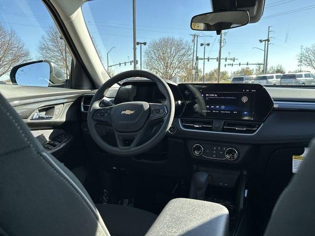 2025 Chevrolet Trailblazer Vehicle Photo in GREELEY, CO 80634-4125