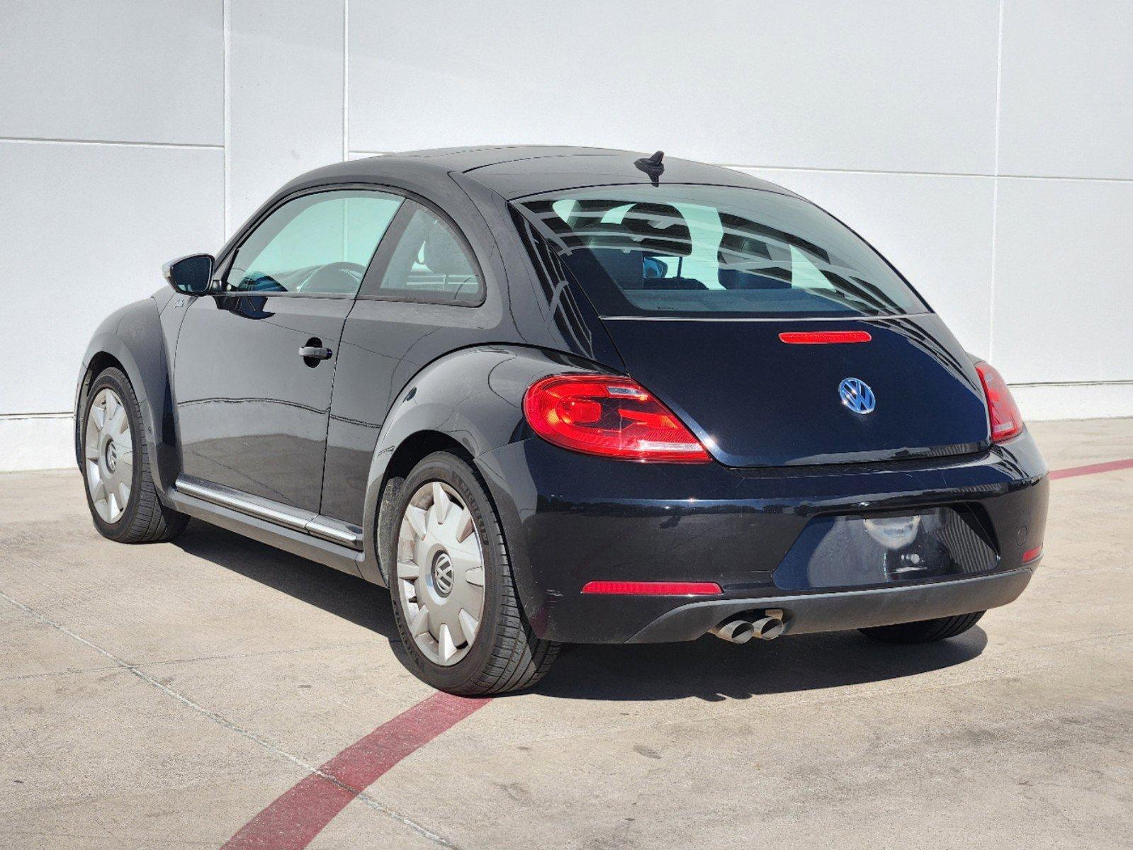 2013 Volkswagen Beetle Coupe Vehicle Photo in GRAPEVINE, TX 76051-8302