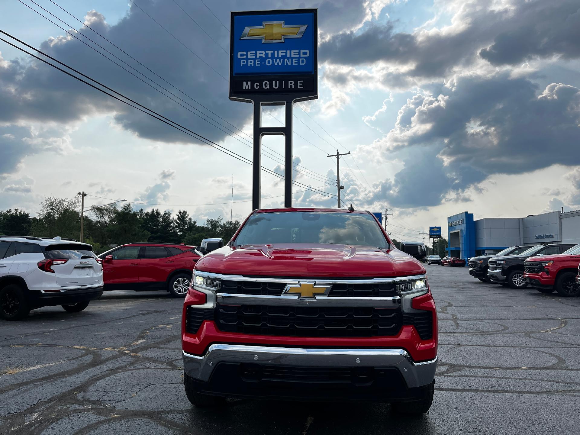 2024 Chevrolet Silverado 1500 Vehicle Photo in CLARE, MI 48617-9414