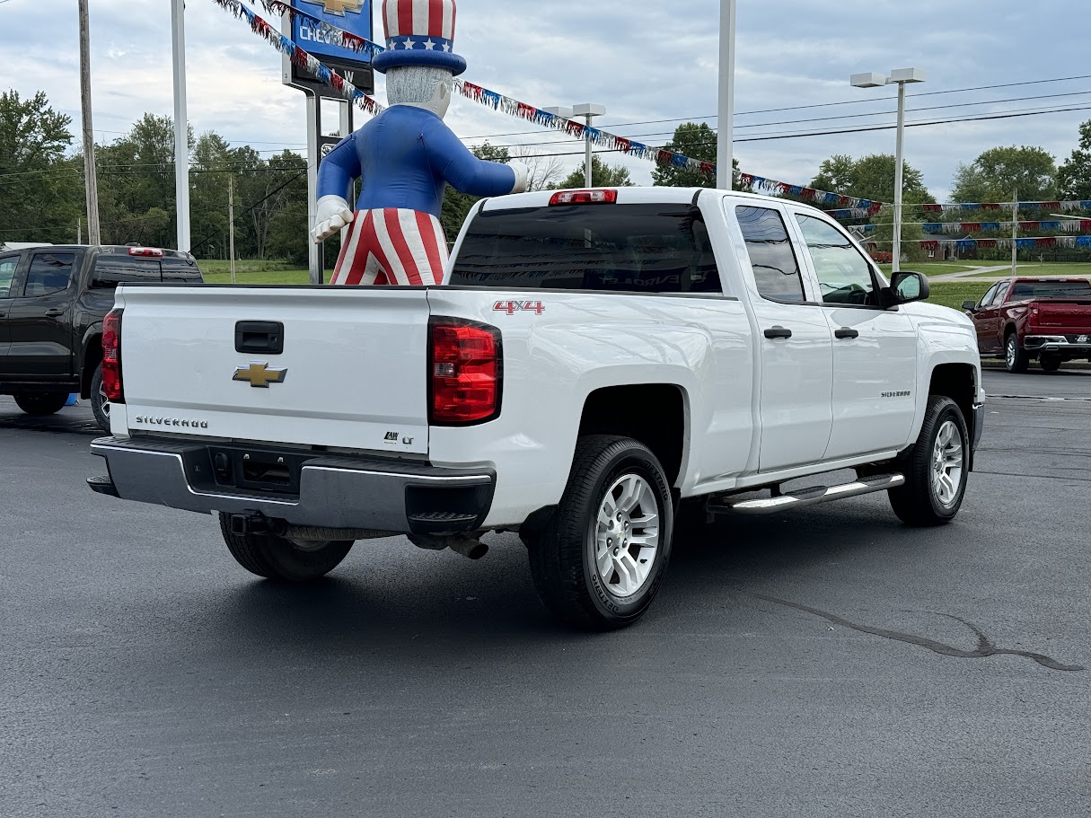 2014 Chevrolet Silverado 1500 Vehicle Photo in BOONVILLE, IN 47601-9633