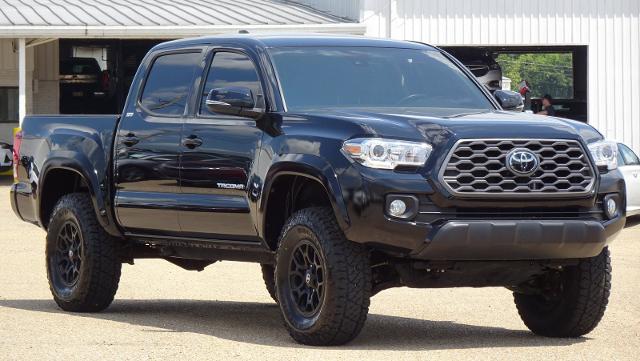 Used 2022 Toyota Tacoma SR5 with VIN 3TMCZ5AN6NM476770 for sale in Tupelo, MS