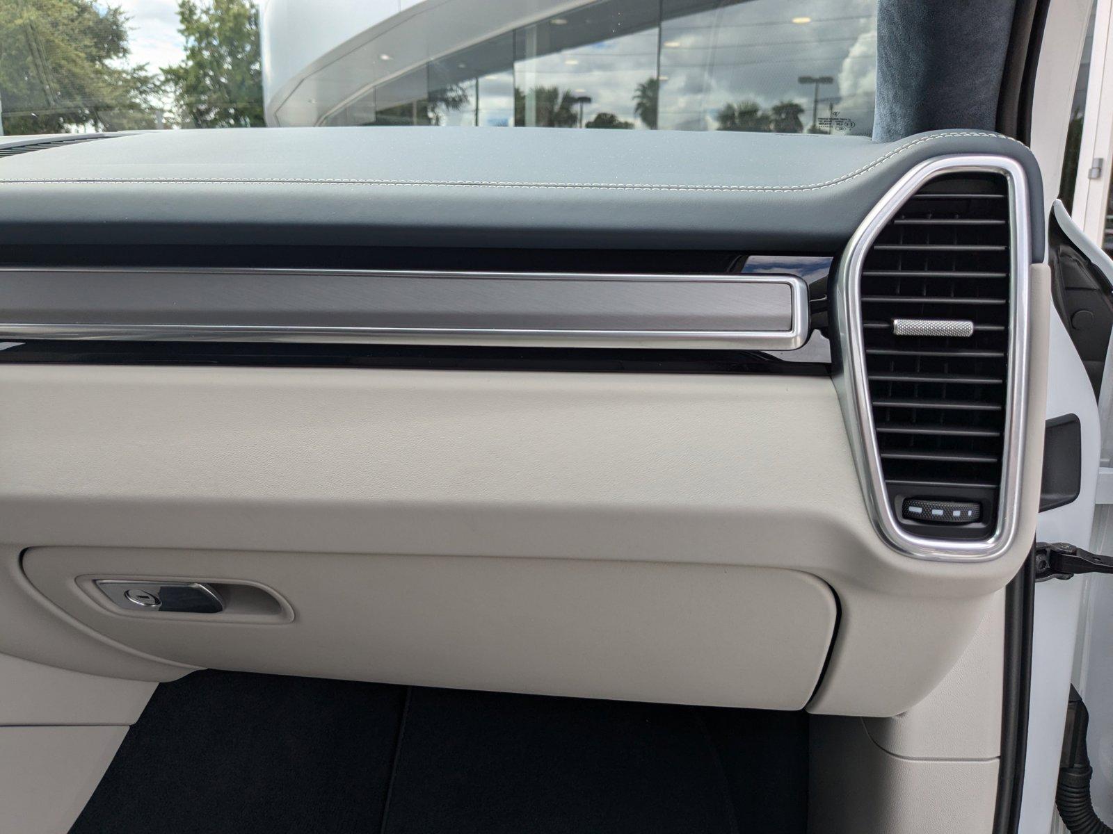 2022 Porsche Cayenne Vehicle Photo in Maitland, FL 32751