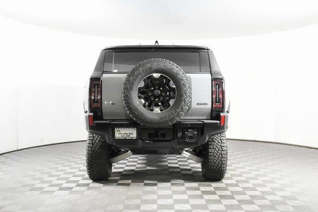 2024 GMC HUMMER EV SUV Vehicle Photo in PUYALLUP, WA 98371-4149