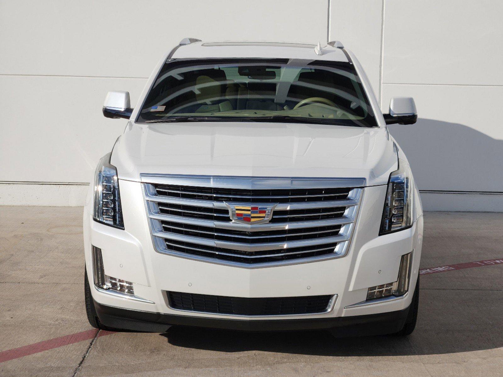 Used 2019 Cadillac Escalade Platinum with VIN 1GYS4DKJ7KR113463 for sale in Grapevine, TX