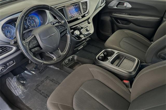 2020 Chrysler Pacifica Vehicle Photo in ELK GROVE, CA 95757-8703