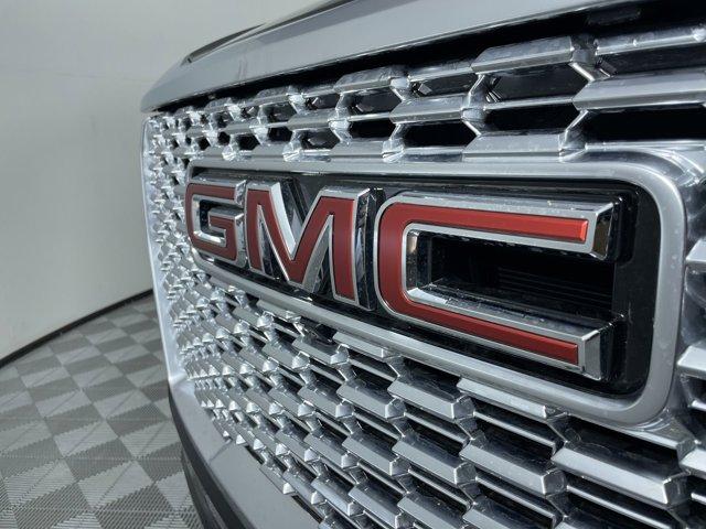 2024 GMC Yukon XL Vehicle Photo in GILBERT, AZ 85297-0402