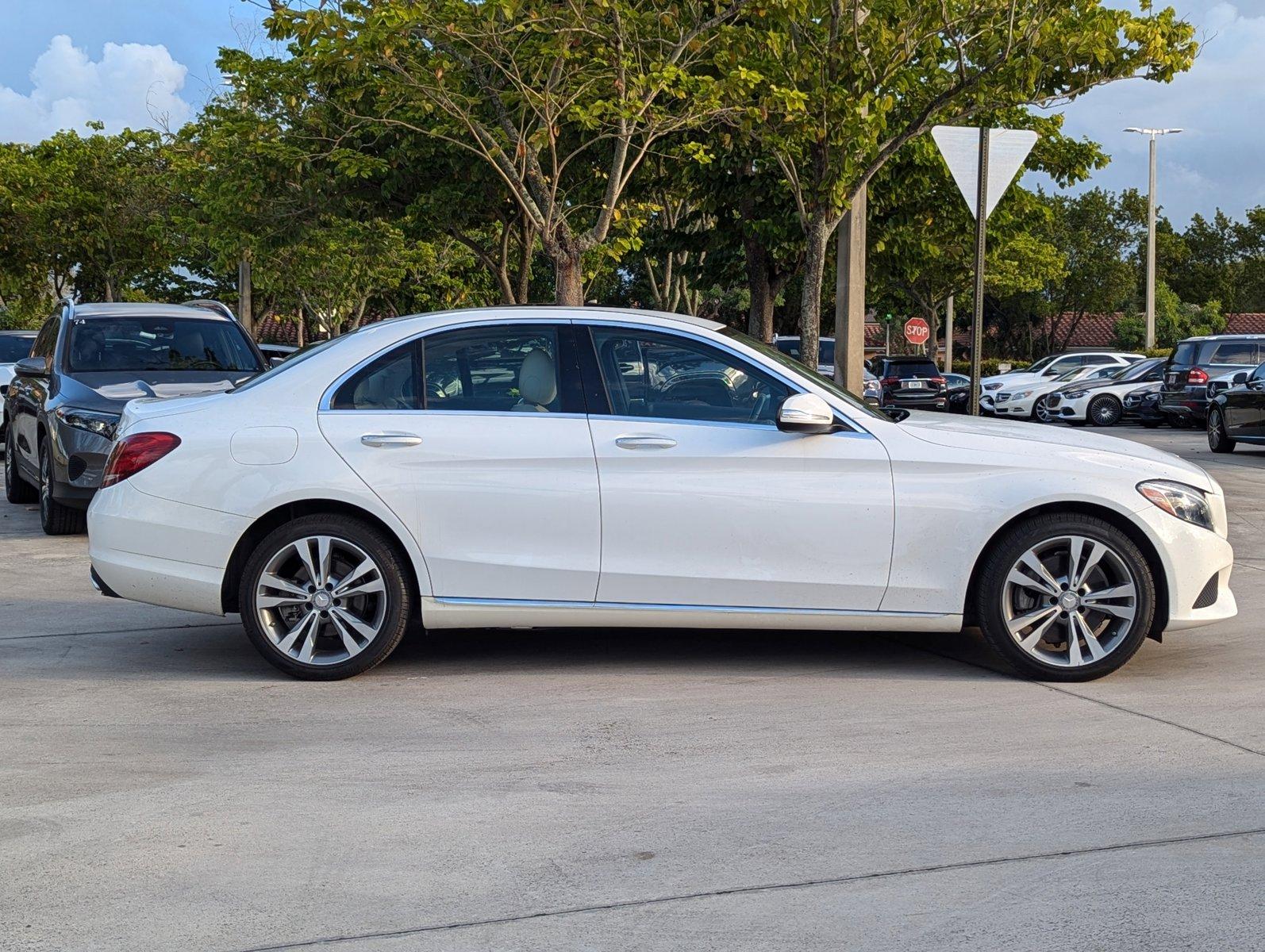 2015 Mercedes-Benz C-Class Vehicle Photo in Pembroke Pines , FL 33027