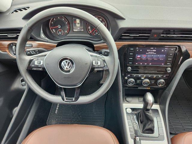 2022 Volkswagen Passat Vehicle Photo in SUGAR LAND, TX 77478-0000