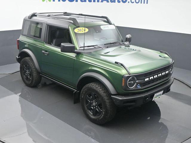 2024 Ford Bronco Vehicle Photo in Cedar Rapids, IA 52402