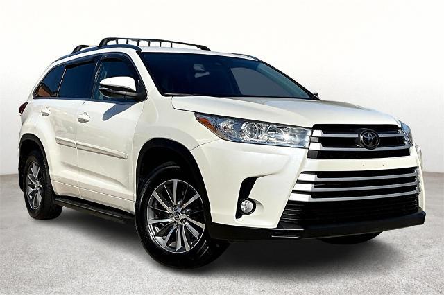 2018 Toyota Highlander Vehicle Photo in Houston, TX 77007