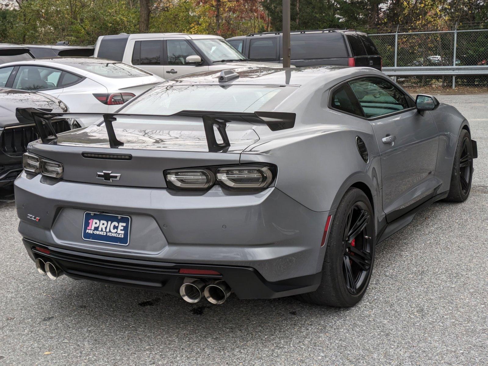 2022 Chevrolet Camaro Vehicle Photo in Bethesda, MD 20852