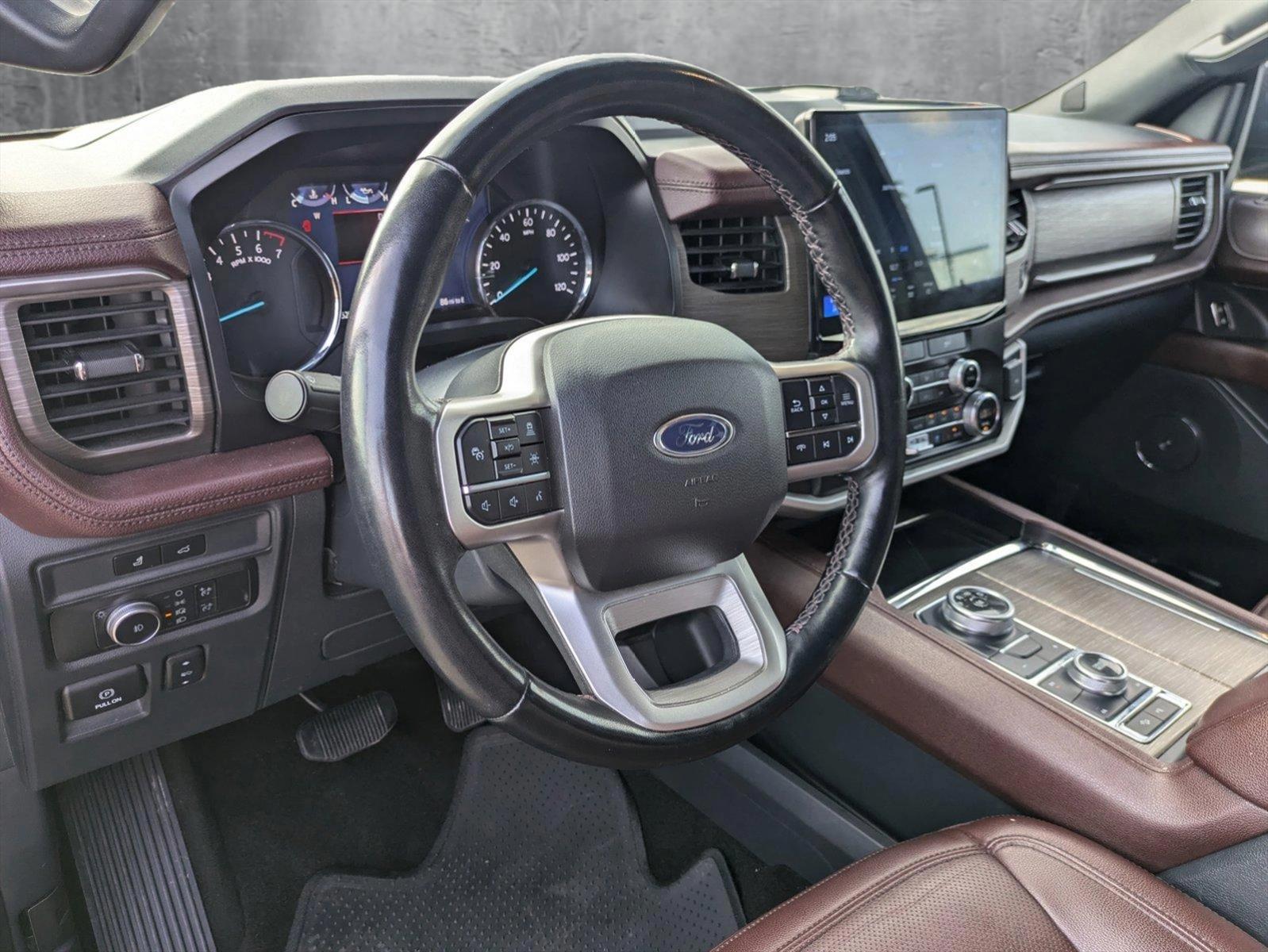 2022 Ford Expedition Vehicle Photo in CORPUS CHRISTI, TX 78416-1100