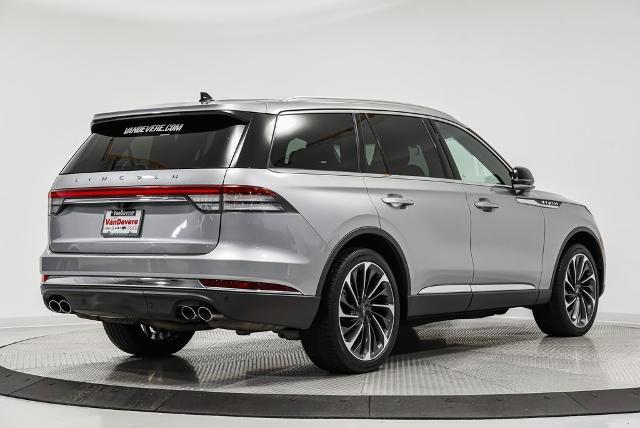 2021 Lincoln Aviator Vehicle Photo in Akron, OH 44312