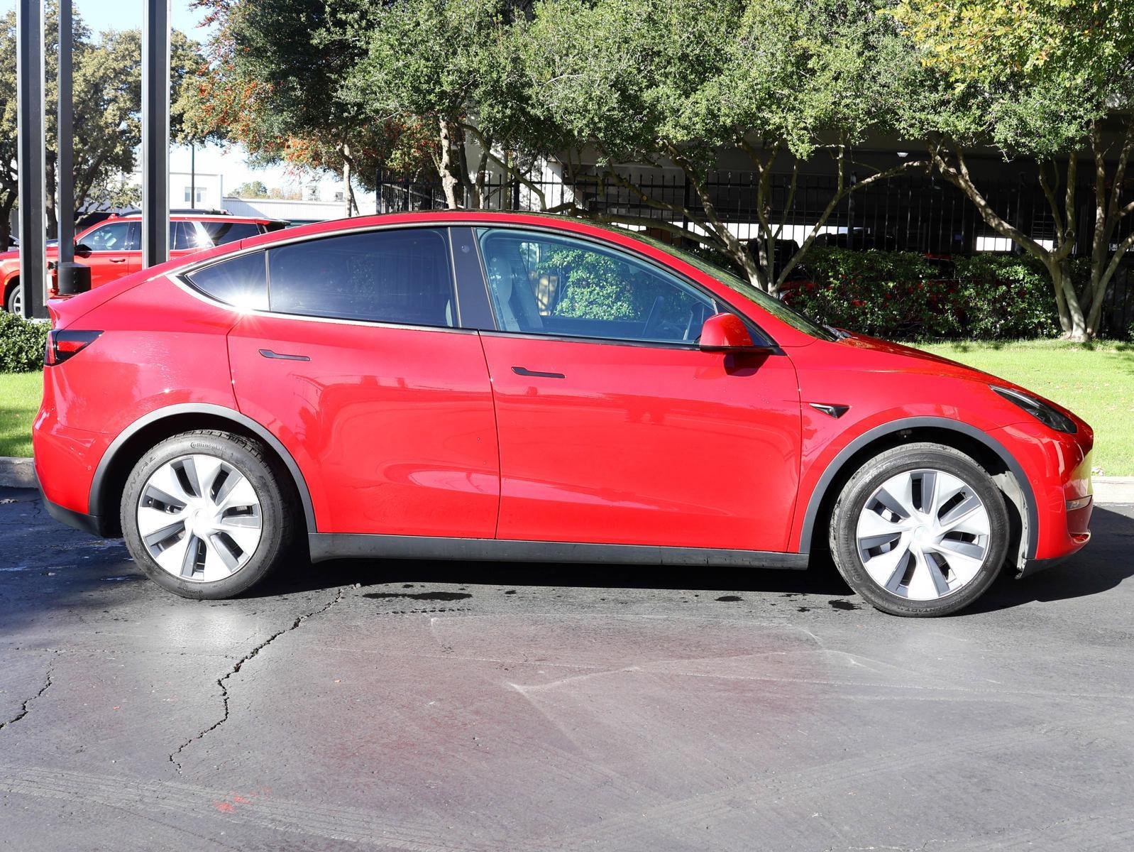 2022 Tesla Model Y Vehicle Photo in DALLAS, TX 75209-3095