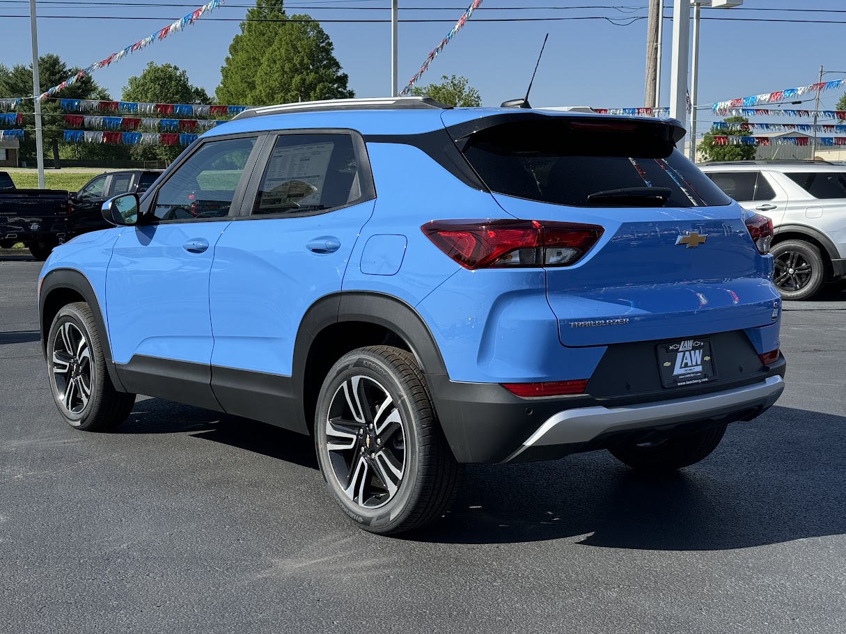 2024 Chevrolet Trailblazer Vehicle Photo in BOONVILLE, IN 47601-9633