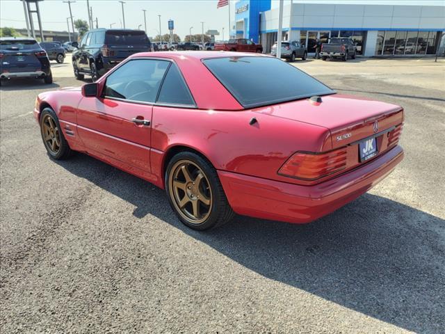 1998 Mercedes-Benz SL-Class Vehicle Photo in NEDERLAND, TX 77627-8017