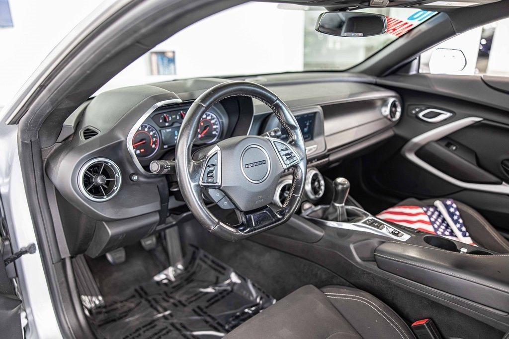 2018 Chevrolet Camaro Vehicle Photo in Plainfield, IL 60586