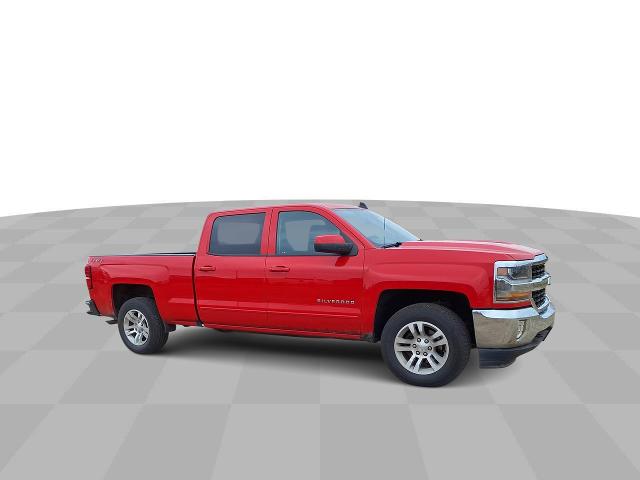 Used 2018 Chevrolet Silverado 1500 LT with VIN 1GCUKREC2JF226459 for sale in Grand Rapids, Minnesota