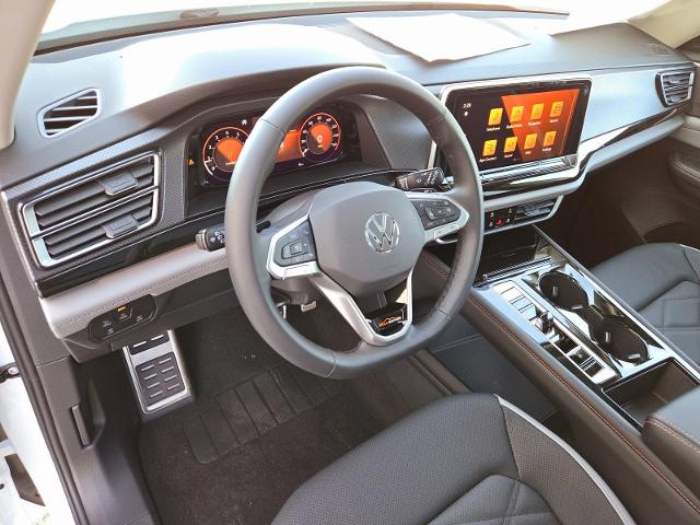 2024 Volkswagen Atlas Vehicle Photo in WEATHERFORD, TX 76087