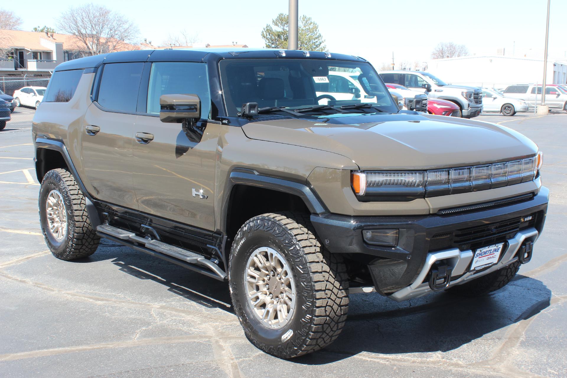 2024 GMC HUMMER EV SUV Vehicle Photo in AURORA, CO 80012-4011