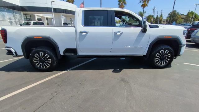 2024 GMC Sierra 2500 HD Vehicle Photo in ANAHEIM, CA 92806-5612