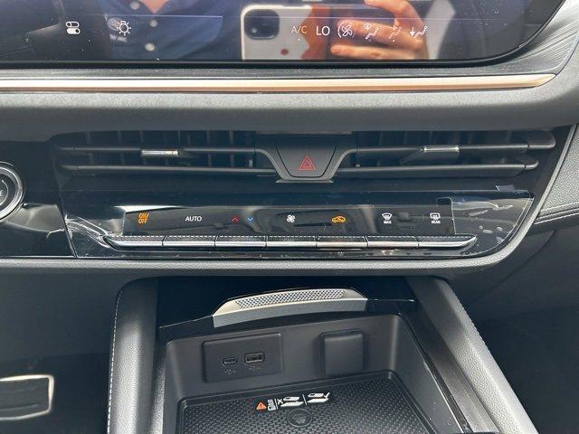 2024 Buick Envision Vehicle Photo in JACKSON, MI 49202-1834