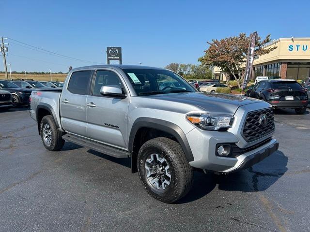 2023 Toyota Tacoma 4WD Vehicle Photo in Danville, KY 40422-2805