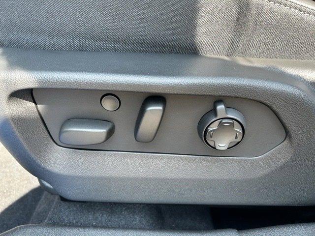 2024 Buick Envision Vehicle Photo in JACKSON, MI 49202-1834