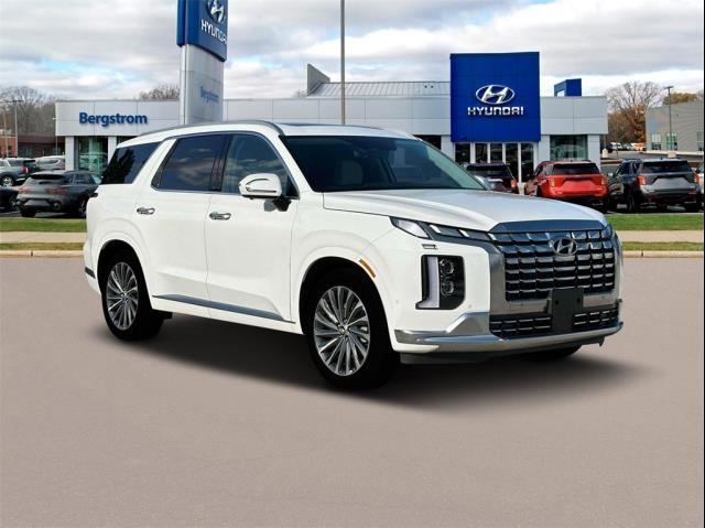 2025 Hyundai PALISADE Vehicle Photo in Green Bay, WI 54304