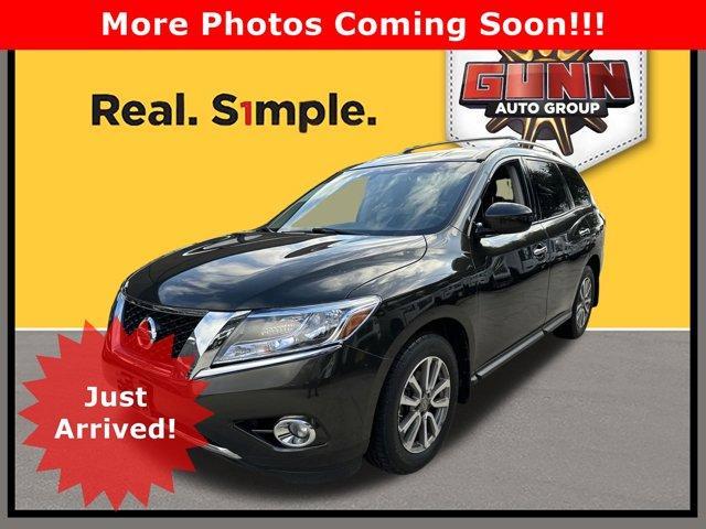 2015 Nissan Pathfinder Vehicle Photo in San Antonio, TX 78209