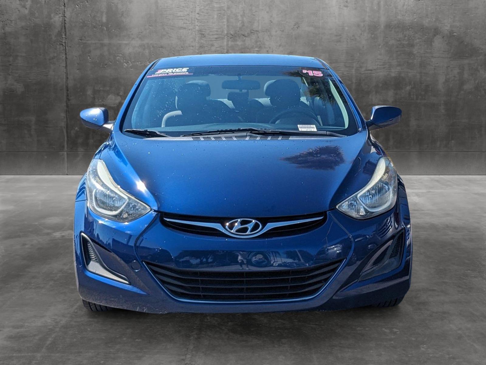 2015 Hyundai ELANTRA Vehicle Photo in Tampa, FL 33614