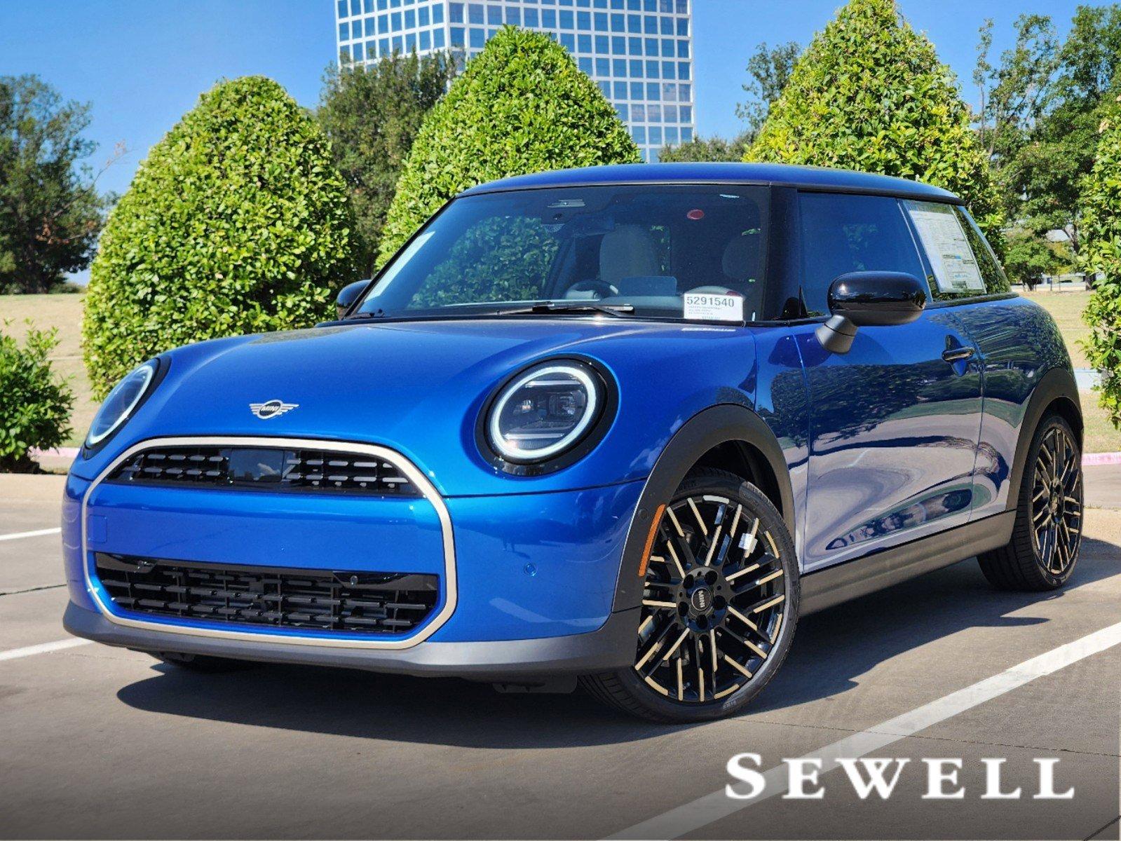 2025 MINI Cooper Hardtop 2 Door Vehicle Photo in PLANO, TX 75024